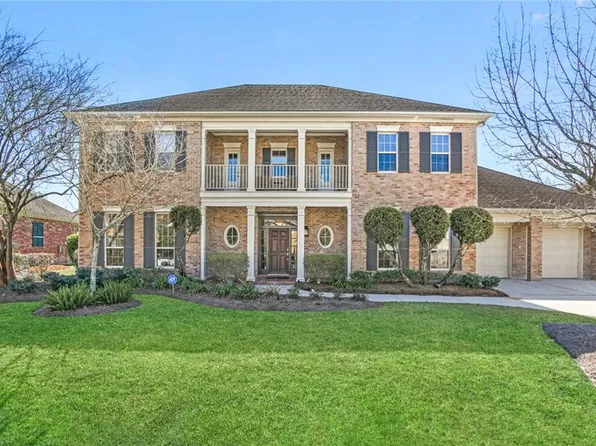 19 Pinehurst Dr, New Orleans, LA 70131