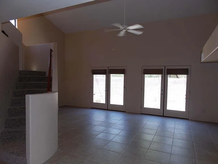 3135 N Olsen Ave — Photo 16