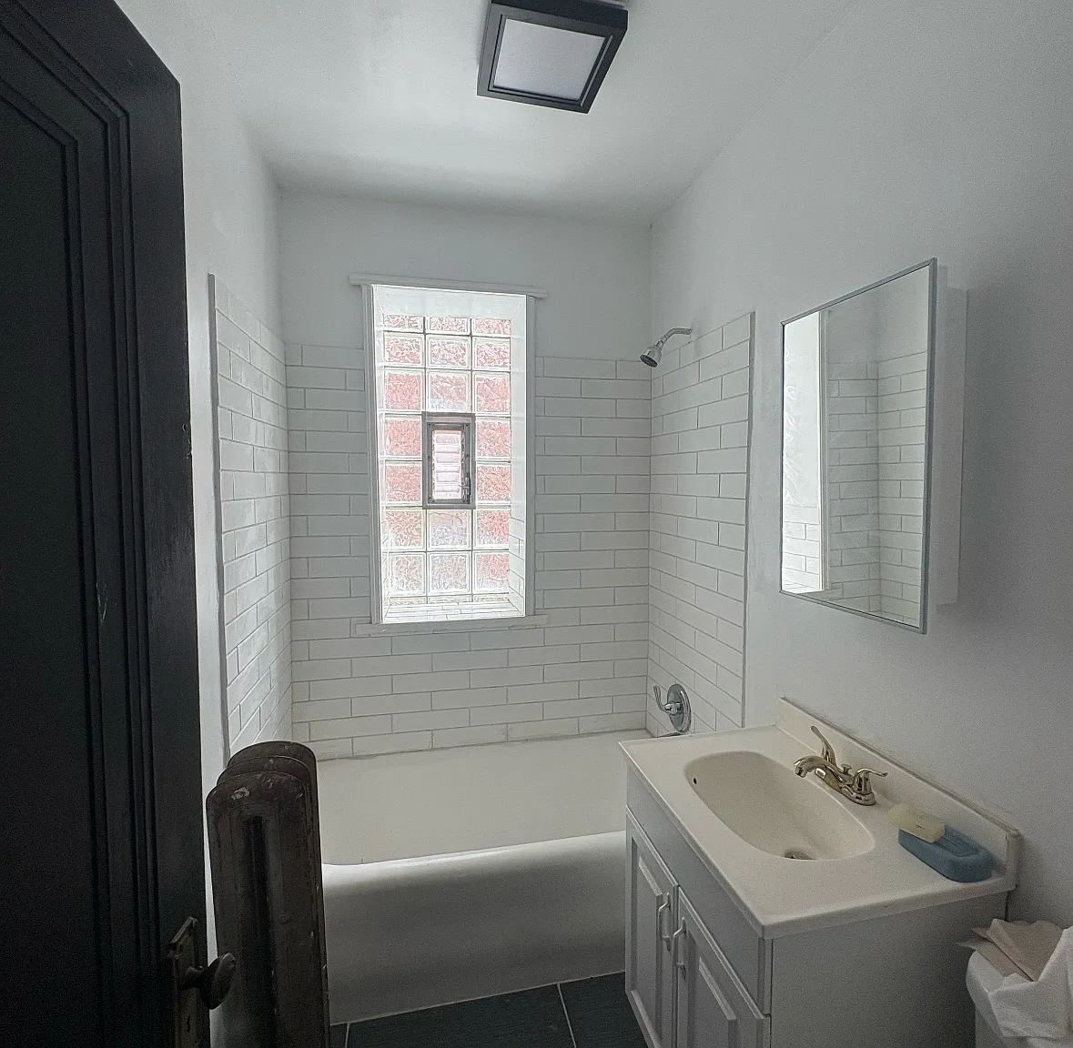 3 bed, 1400 sqft, $1,795 — Photo 4