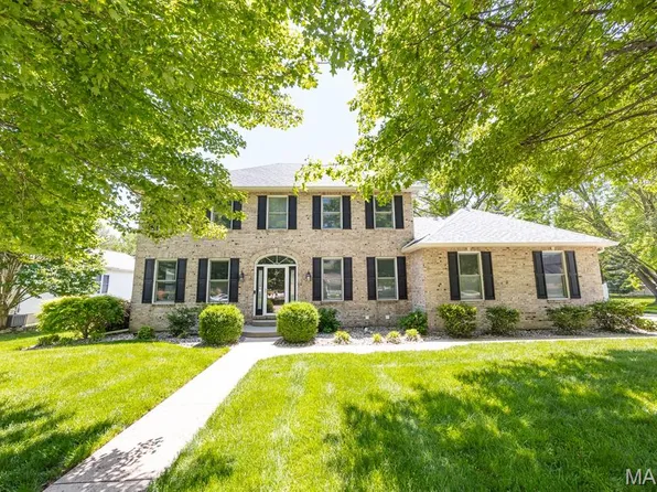 4 Corrington Pl, Mascoutah, IL 62258