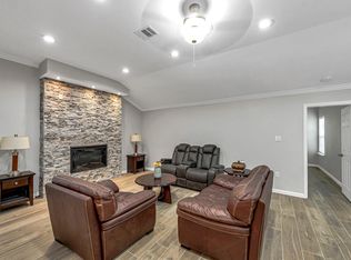 2015 Shadow Ln, Richmond, TX 77406