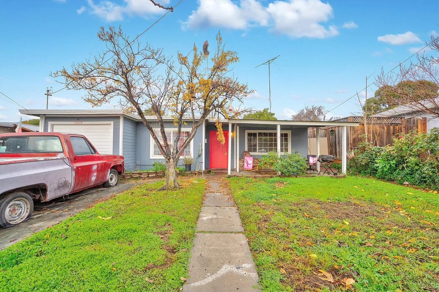 10274 Earlander St photo 1