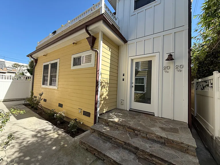 20 1/4 E Anchorage St — Photo 10