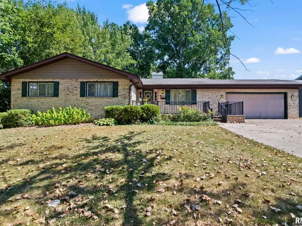 852 N Oxford Rd, Springfield, IL 62702