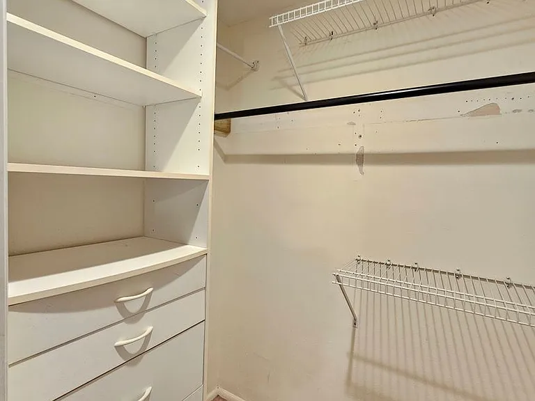 4715 Madison St — Photo 14