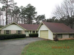 547 Chanterella Rd, Lilburn, GA 30047