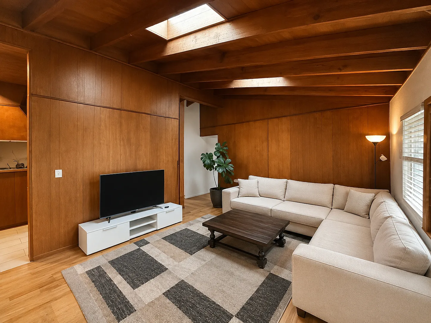3 bed, 1320 sqft, $3,800 — Photo 3