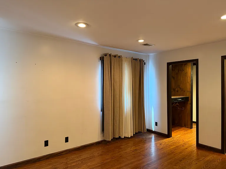 52 Heckel St #102 — Photo 16