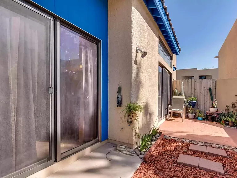 246 E Pastime Rd — Photo 19