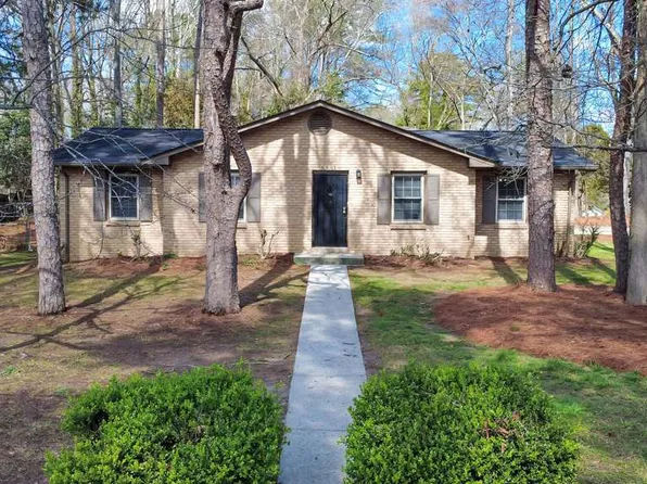 6675 Leisure Trl, Atlanta, GA 30349