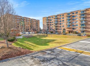 198 Locust St APT 103, Lynn, MA 01904