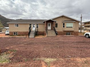 495 E Jessop Ave, Hildale, UT 84784