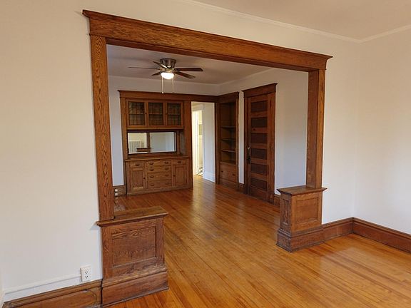 3rd image of 2448 Lyndale Ave S #3