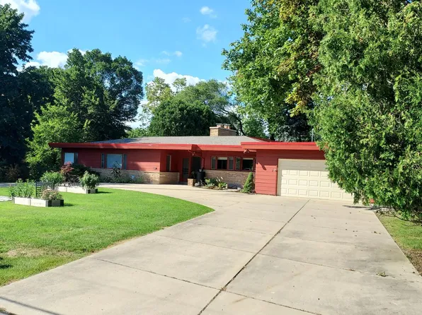 1130 East Fairy Chasm ROAD, Bayside, WI 53217