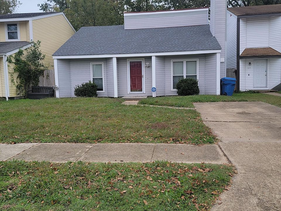 1st image of 1617 Mill Oak Dr