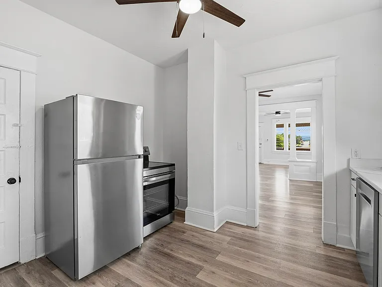 1115 Grayson Ave NW — Photo 18
