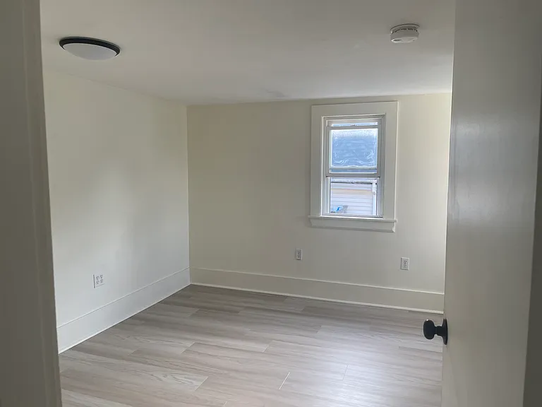 20 Elm St #1 — Photo 3