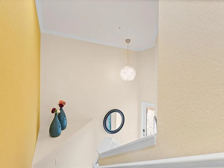 416 Winding Brook Ln #102 — Photo 6