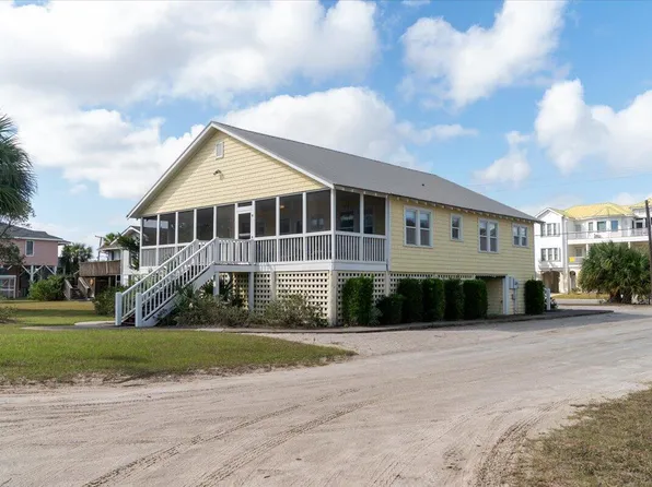 2302 Palmetto Blvd, Edisto Island, SC 29438