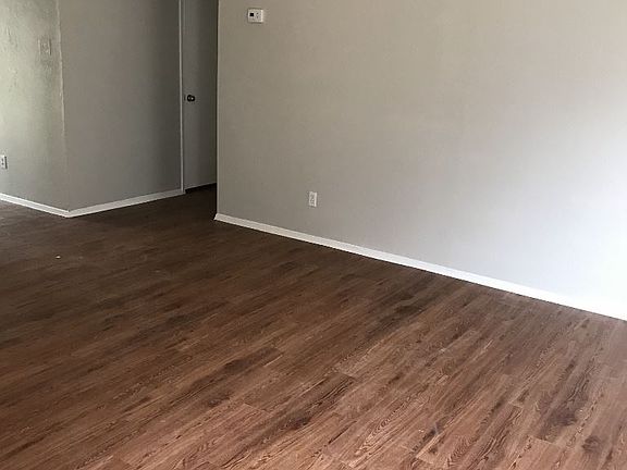 3rd image of 10507 Golden Meadow Dr #B