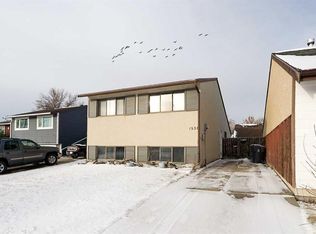 1538 SE Saint Edward Blvd N, Lethbridge, AB T1H4Z7