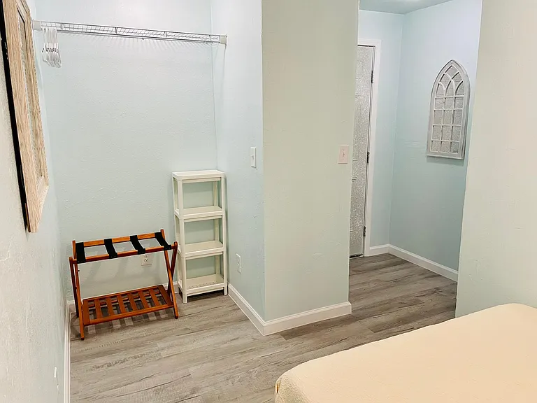 105 NE Railroad Ave #1 — Photo 7