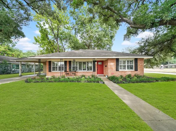 615 Brooks Street, Sugar Land, TX 77478