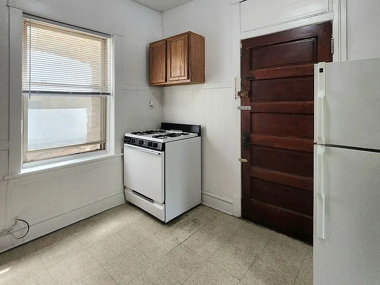 4901 W Cullom Ave #1 — Photo 4