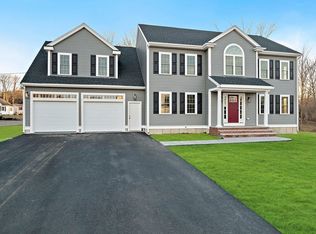 2 Pelissier Cir, Randolph, MA 02368