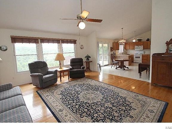 3rd image of 4727 Rocky Top Ln