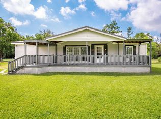 5410 Carriage Trails Dr, Mont Belvieu, TX 77523