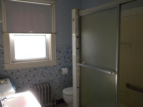 1st image of 932 Smithfield Ave