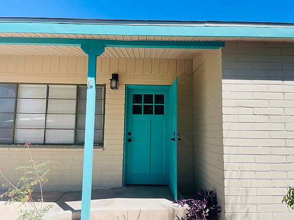 2nd image of 355 E Blacklidge Dr