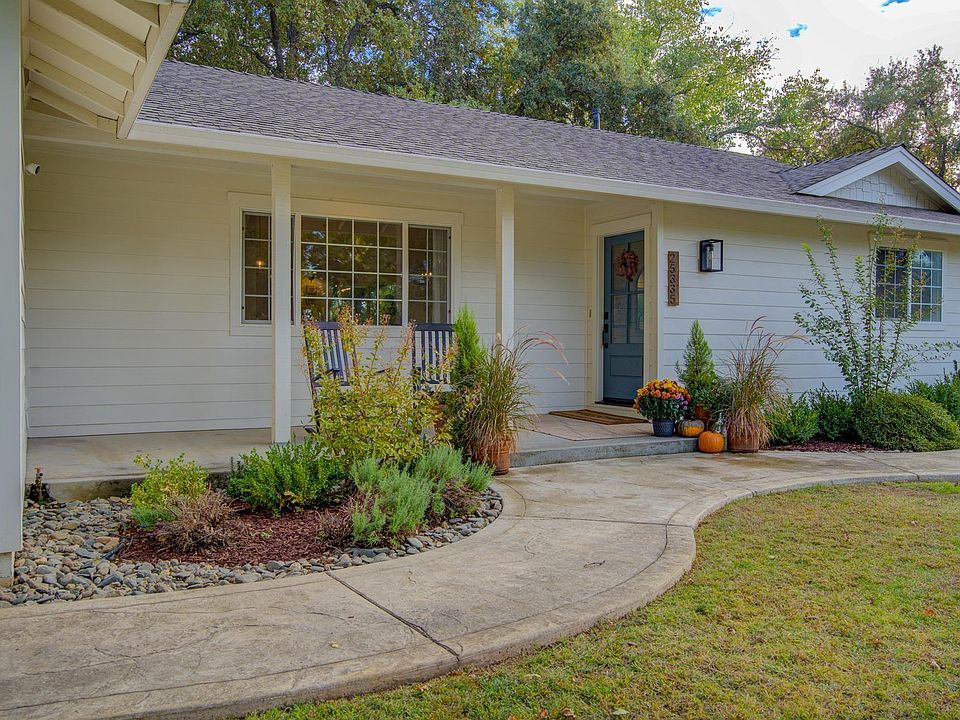 1st image of 25335 Sutton Ln