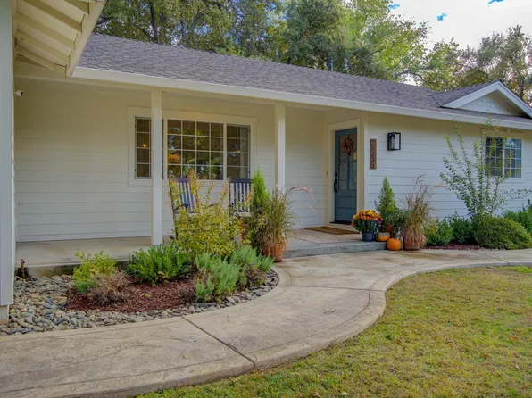 25335 Sutton Ln, Los Molinos, CA 96055
