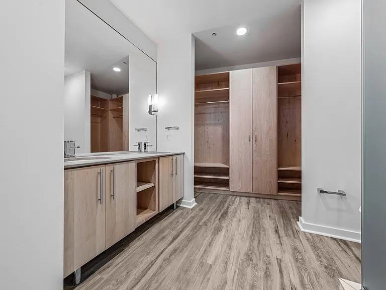 Remington Lofts — Photo 33