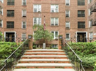 120-10 83rd Ave #3G, Kew Gardens, NY 11415