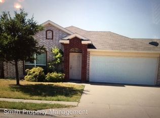 2113 Pacino Dr, Fort Worth, TX 76134