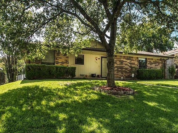 3rd image of 1603 Limetree Ln