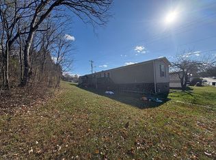 116 Petersburg Ln, Martinsburg, WV 25403