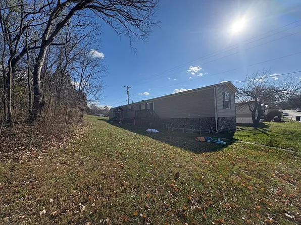 116 Petersburg Ln, Martinsburg, WV 25403
