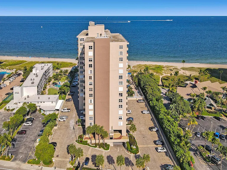 2000 S Ocean Blvd #LC — Photo 74