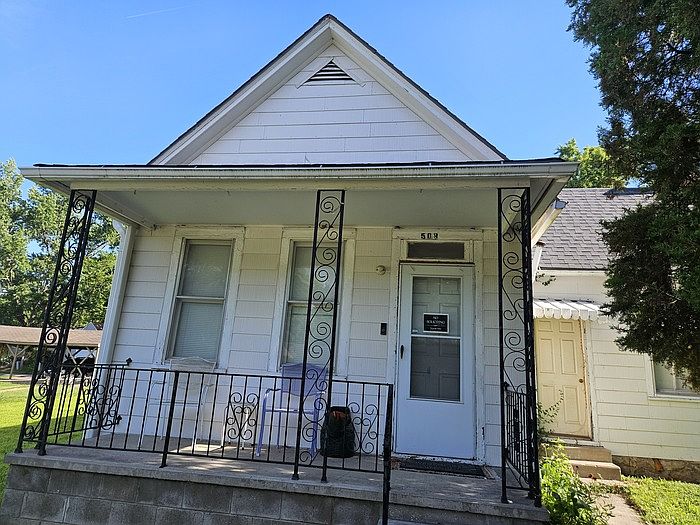 1st image of 508 Thornton St