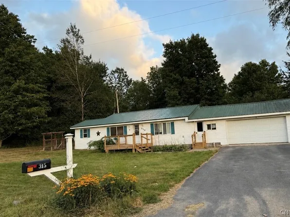 315 Maltby Rd, Pulaski, NY 13142