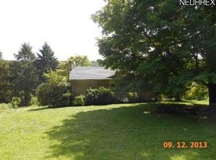 6997 Overton Rd, Burbank, OH 44214