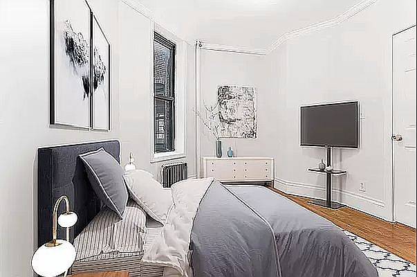 2nd image of 311 E 93rd St #4