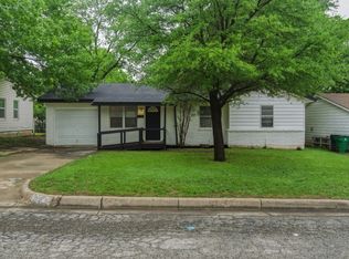 3937 Woodlane Ave, Fort Worth, TX 76117
