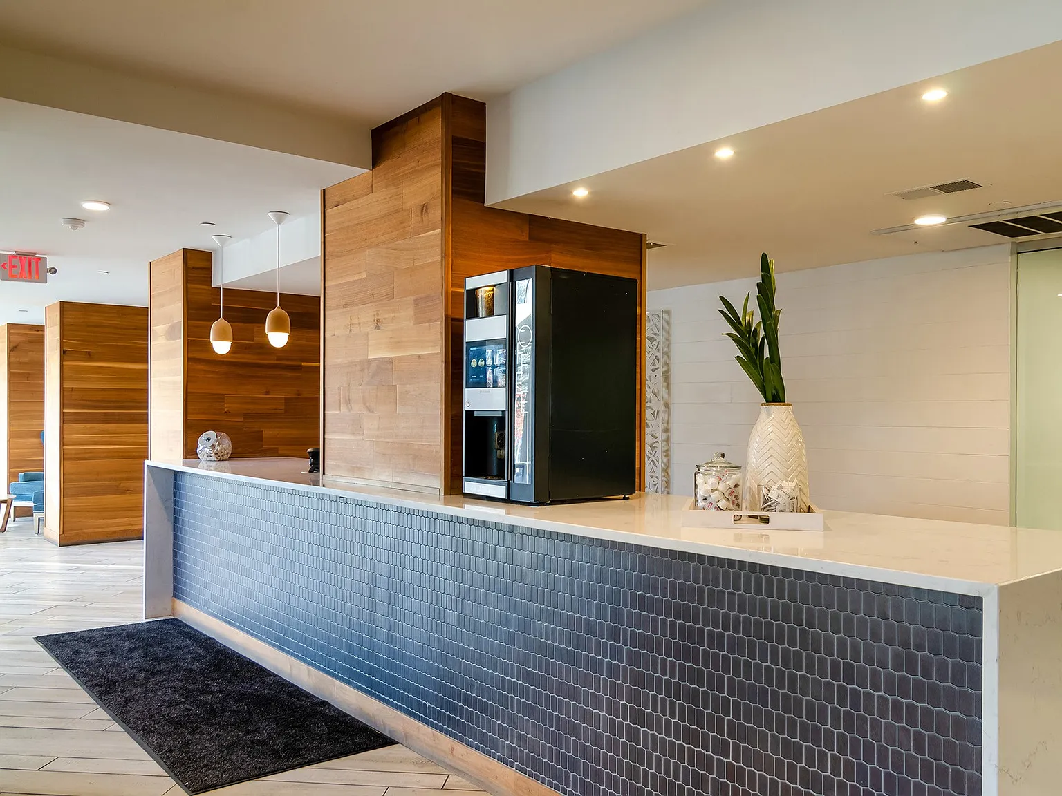 Eitel Apartments — Photo 4