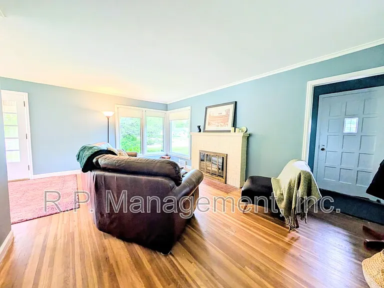 3100 Orchard Ave N — Photo 6