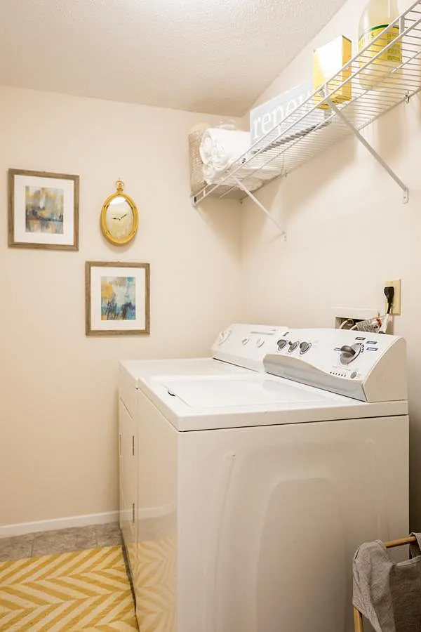 Country Glen Apartments — Photo 4